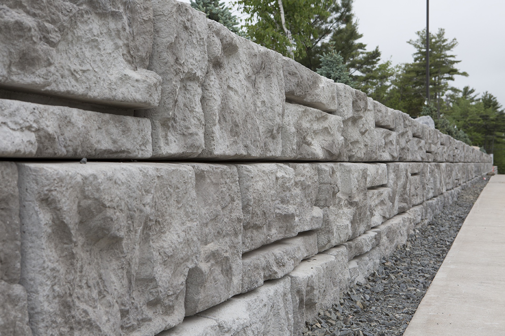 Interlocking Concrete Block Retaining Wall